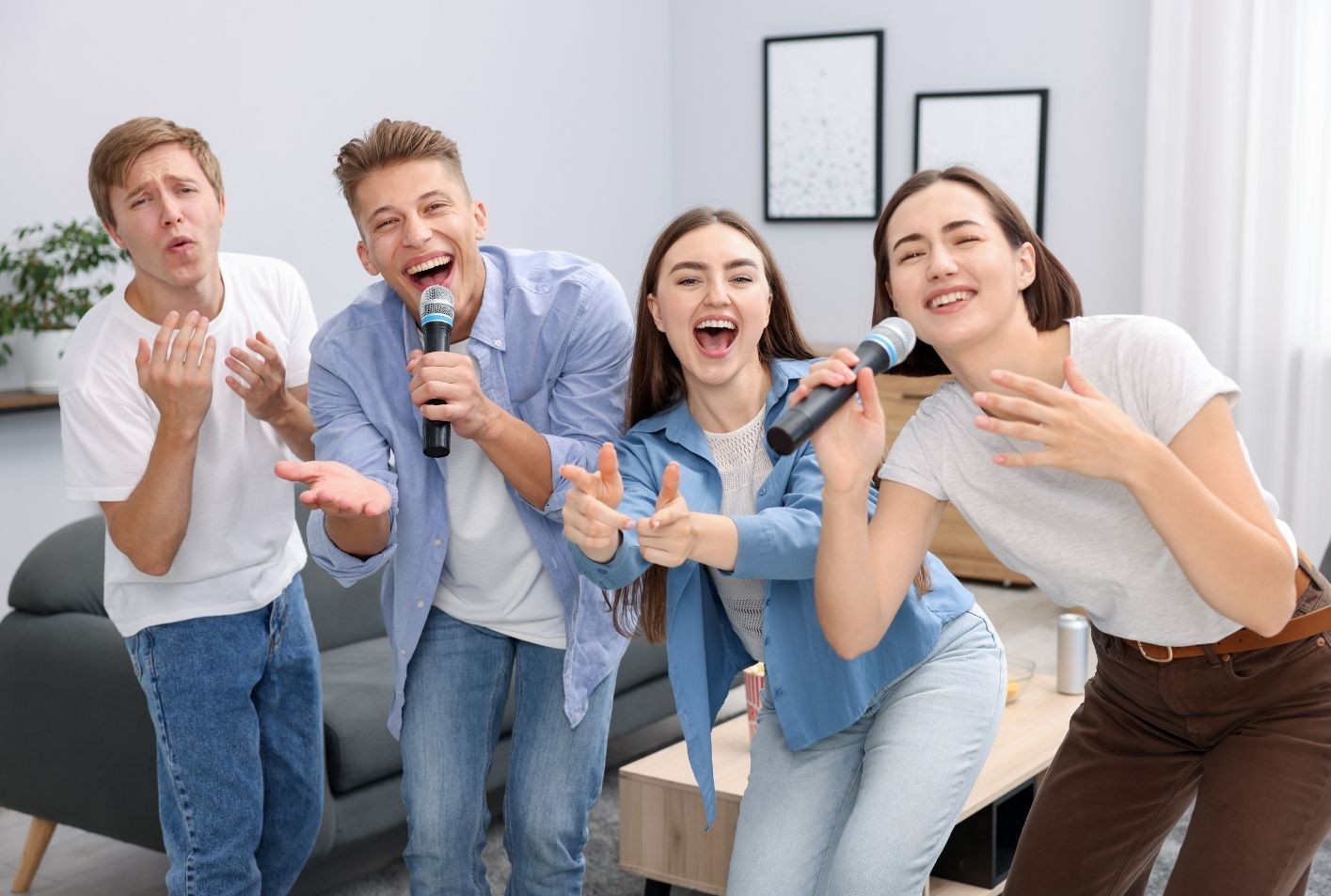 Wanita LC Adalah Pengertian, Peran, Fakta Lapangan, dan Realitas Sosial di Baliknya