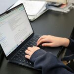 Contoh Teks Nonfiksi Pengertian, Ciri, Struktur, dan Contoh Lengkap