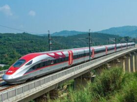 Utang Whoosh Tantangan Pembiayaan dan Peluang Ekonomi Kereta Cepat Indonesia