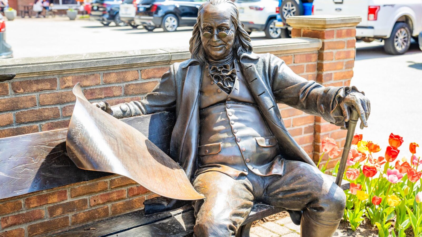Benjamin Franklin Penemu Listrik: Fakta, Sejarah, dan Peran Pentingnya