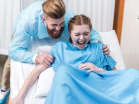 Arti Mimpi Melahirkan: Makna Psikologis, Spiritual, dan Pertanda Kehidupan