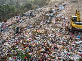 Select Bantar Gebang: Fakta, Dampak Lingkungan, dan Masa Depan Pengelolaan Sampah di Indonesia Bantar Gebang: Fakta, Dampak Lingkungan, dan Masa Depan Pengelolaan Sampah di Indonesia