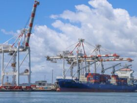 Jelaskan 3 Faktor yang Mendorong Terjadinya Perdagangan Antar Negara