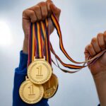 Medali Emas: Makna, Sejarah, dan Perannya dalam Dunia Olahraga
