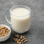 Susu Nabati: Manfaat, Jenis, dan Alasan Banyak Orang Beralih