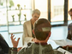 Ekspektasi Artinya: Penjelasan Lengkap, Contoh, dan Dampaknya dalam Hidup