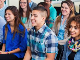 Ospek Adalah: Pengertian, Tujuan, Manfaat, dan Tips Menghadapinya dengan Bijak