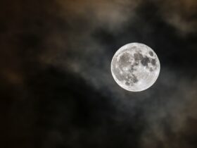 Supermoon: Apa Itu, Penyebab Ilmiah, Kapan Terjadi di Indonesia, dan Cara Mengamatinya