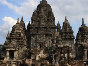 Peninggalan Kerajaan Kutai Jejak Peradaban Hindu Tertua di Indonesia