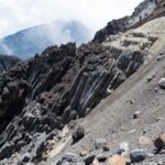 Batuan Beku Pengertian, Ciri-ciri, Jenis, dan Contoh di Indonesia