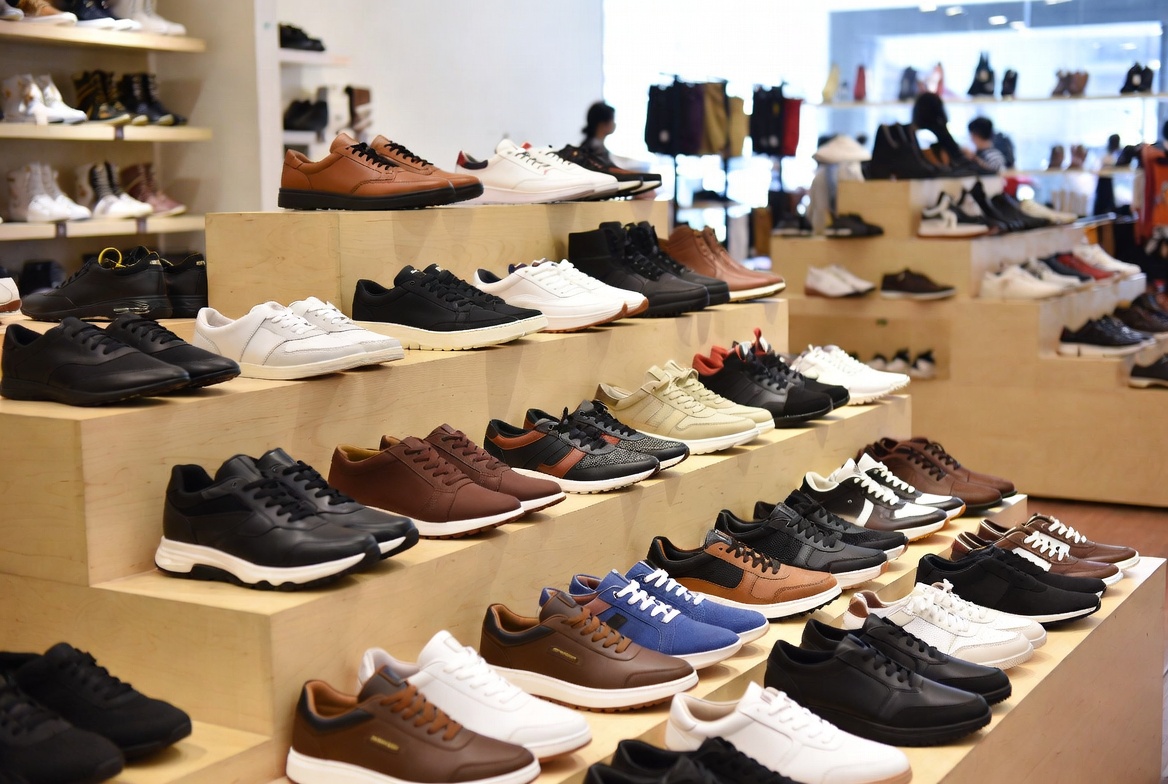 Merk Sepatu Lokal Indonesia yang Berkualitas dan Layak Dibeli