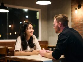 Tips Mengobrol dengan Bule Secara Natural dan Tidak Kaku